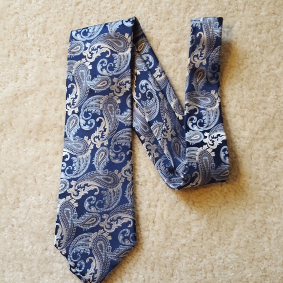 MICHAEL Michael Kors Other - MICHAEL Michael Kors Silk Necktie